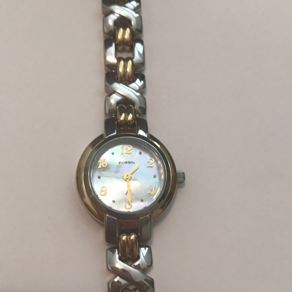 Ladies fossil watch
